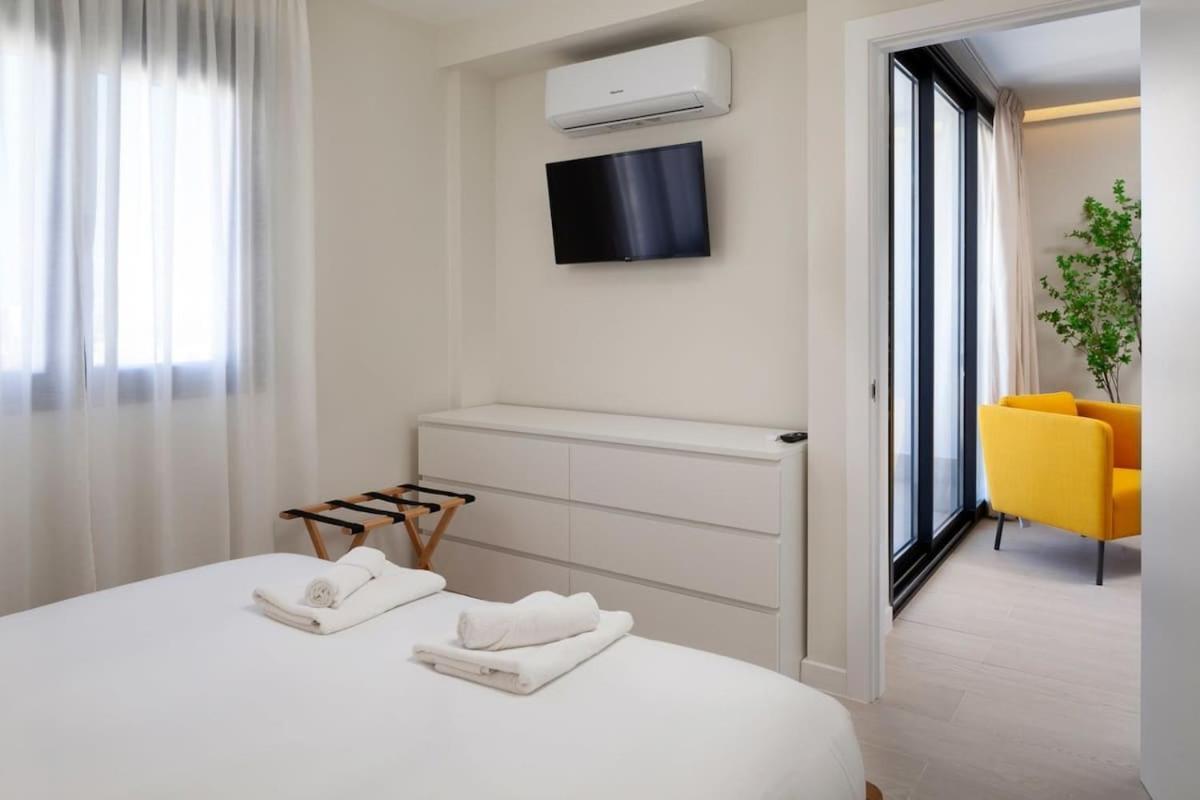 Live Like A Local Your Comfortable Retreat At Pas Málaga
